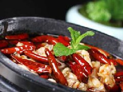 冒菜加盟与传统餐饮相比有哪些优势