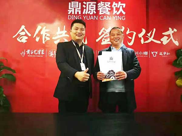 西藏冉哥因亲戚真诚推荐，3月12日亲自考察后签约冒菜加盟